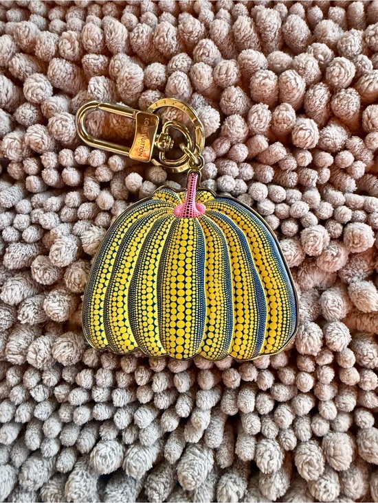 Louis Vuitton Accessories - Louis Vuitton x Yayoi Kusama Pumpkin keychain/bag charm.